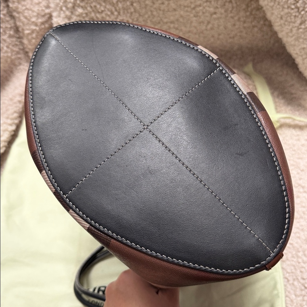 Burberry Dark Birch Small Drawstring Bucket - Picture 5 of 14